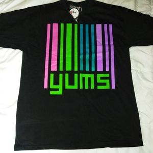 YUMS T-SHIRT MEN'S NWT EXCELLENT CONDITION